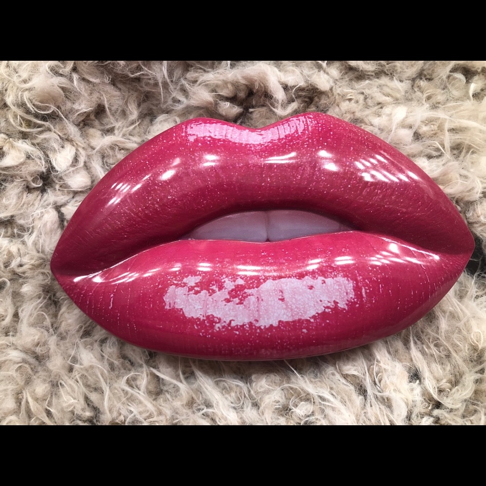 HUDA BEAUTY LIPKIT